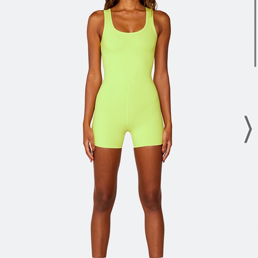 Sportbody shortysuit set active